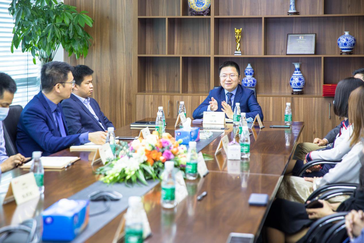 2025国际金融科技论坛在沪举办 共探科技驱动金融新路径